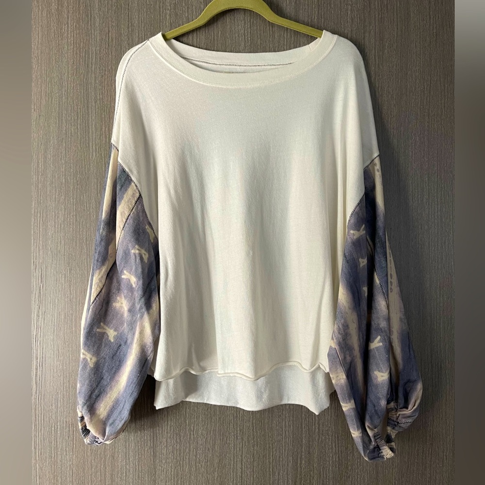 Urban Outfitters Jadey Balloon Sleeve Top